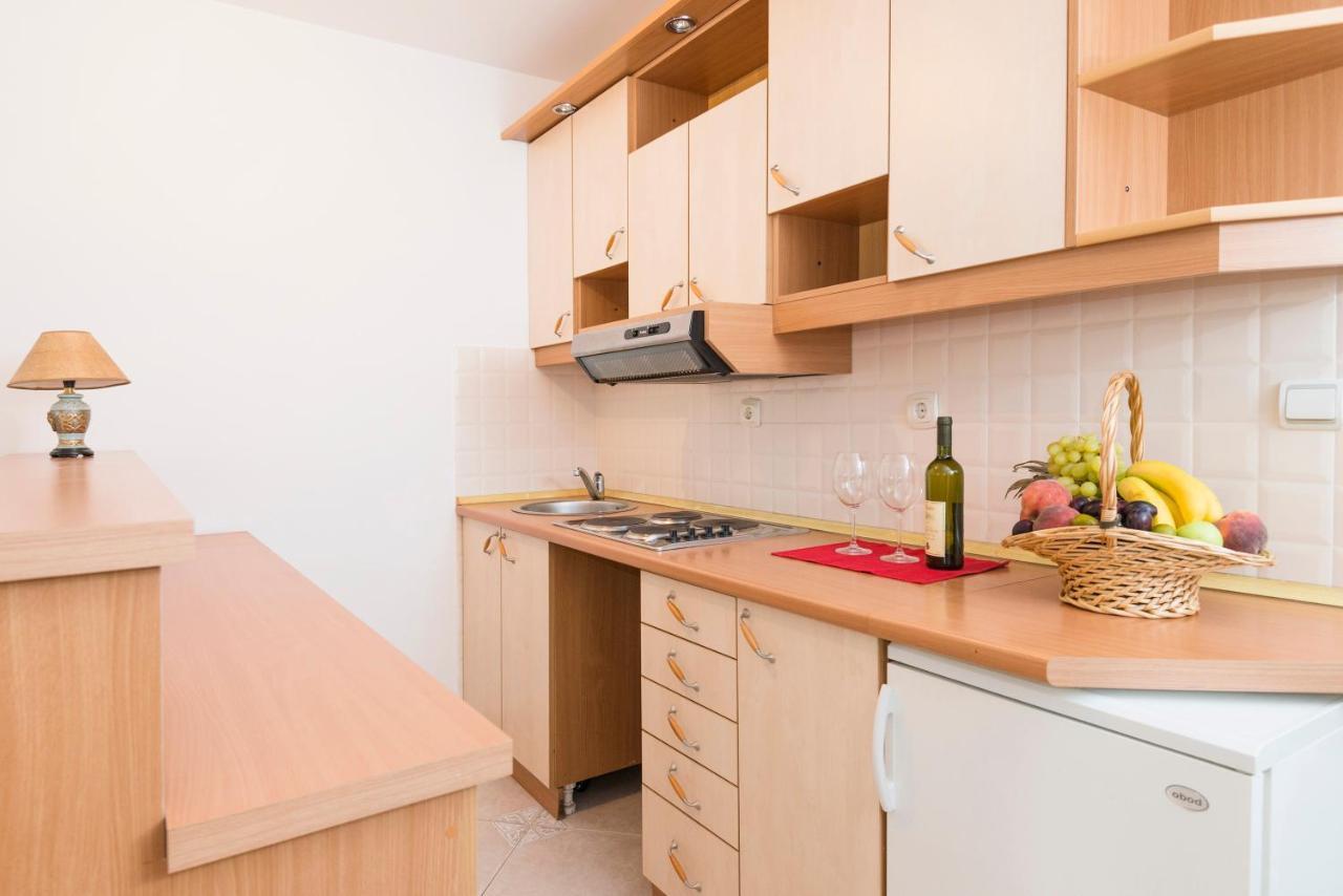 Apartment Apartman *