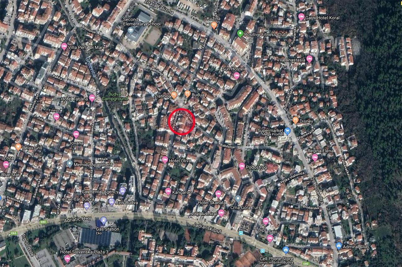 Apartman Apartment *