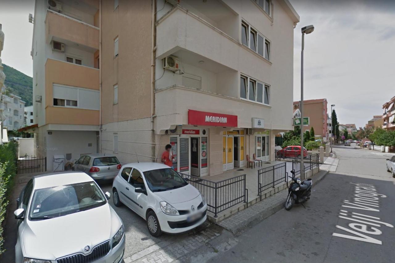Apartment Apartman *